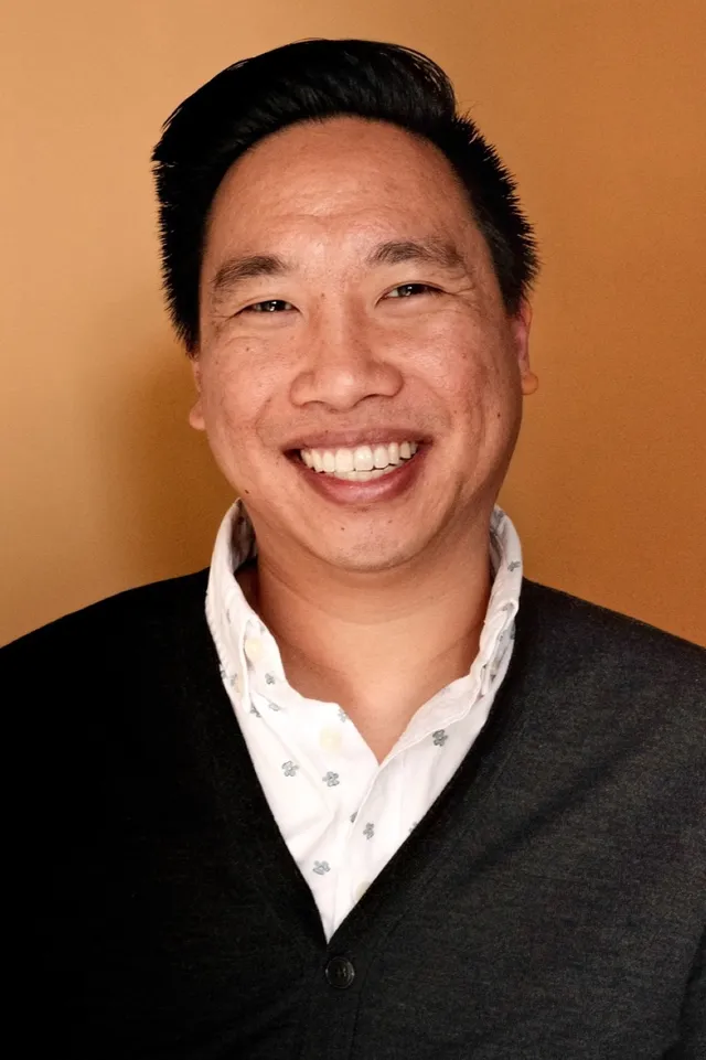 Dr. Gabriel Lowe, PhD, licensed psychologist and online therapist at Coastal Therapy Group